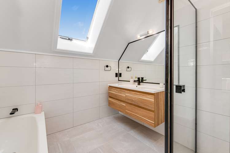 21a Monyash Road Manly_13