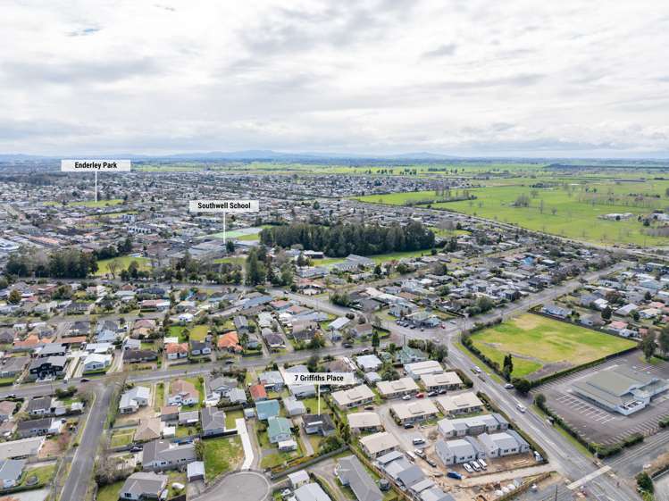 7 Griffiths Place Claudelands_37