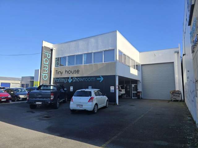 High Profile Warehouse