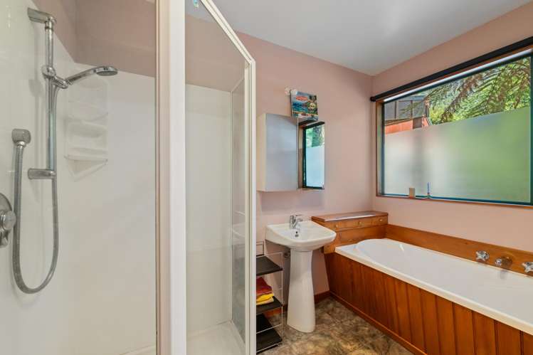 243 Boons Valley Road Waikawa_22