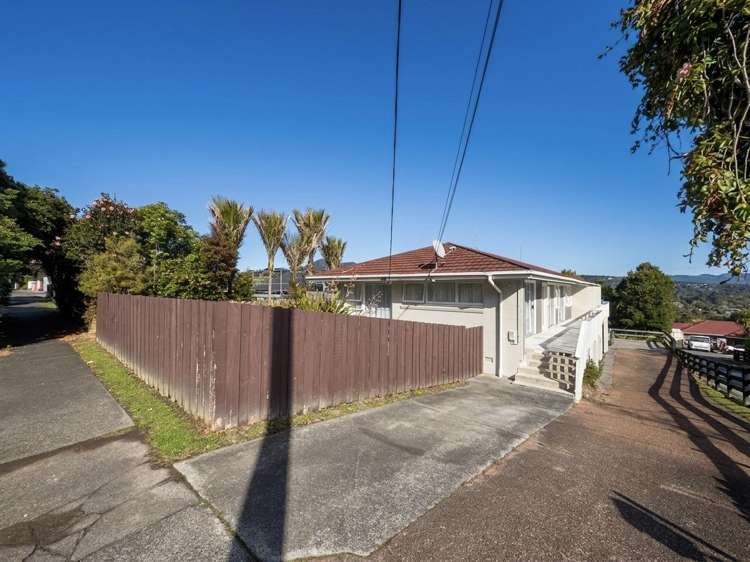 1/231 E Titirangi Road Titirangi_1