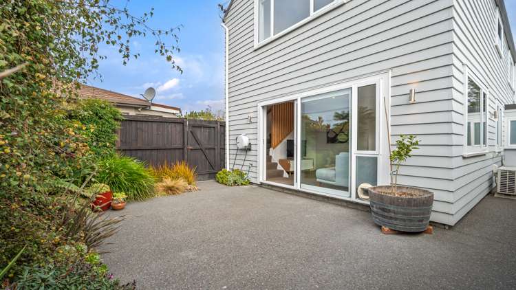 2/194 Hastings Street East Waltham_5