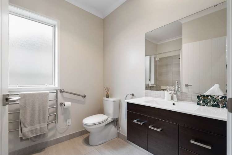 64 Eighth View Avenue Beachlands_22