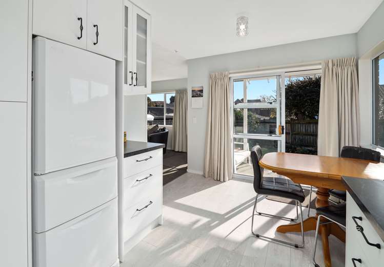 11 Ledger Close Richmond_10