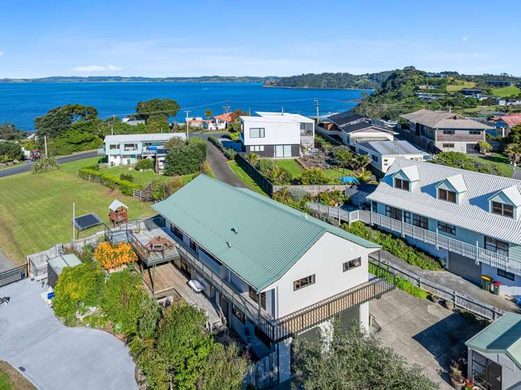41 Barrier View Road_1