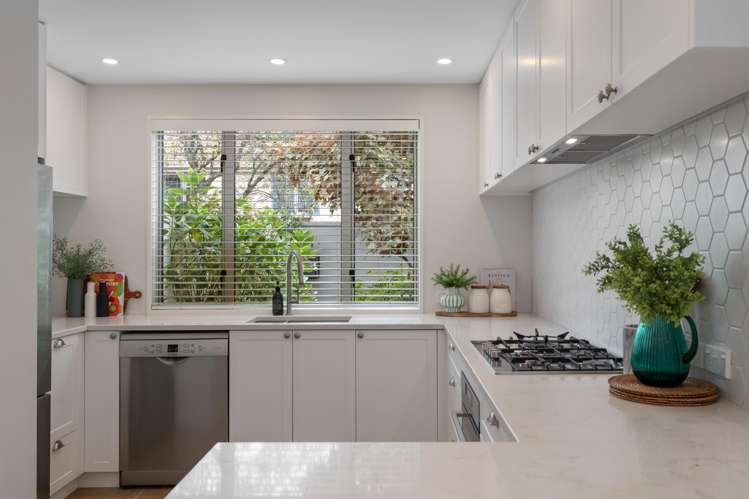 8 Clissold Street Merivale_6