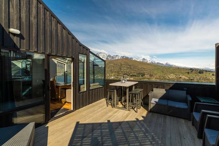 6 Miners Lane Queenstown_9