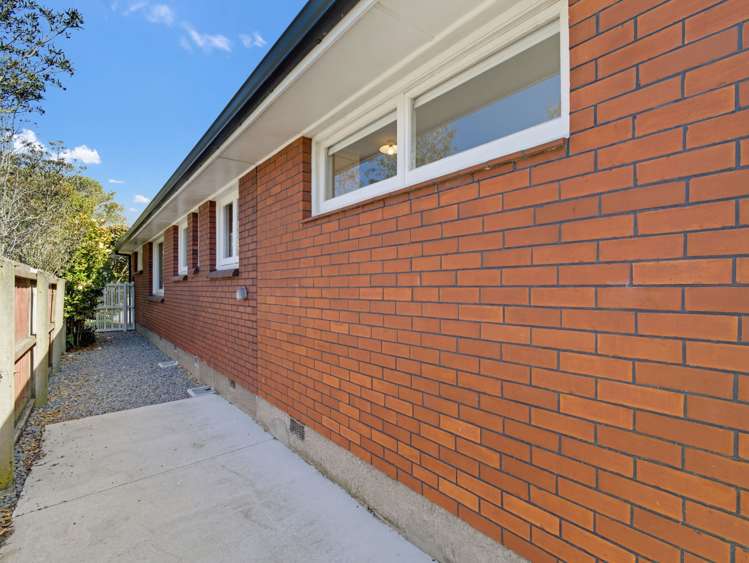 20 Charles Upham Avenue Hillmorton_23