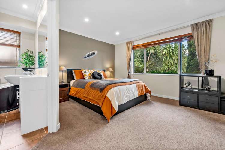 10 Mangerton Lane East Tamaki Heights_23