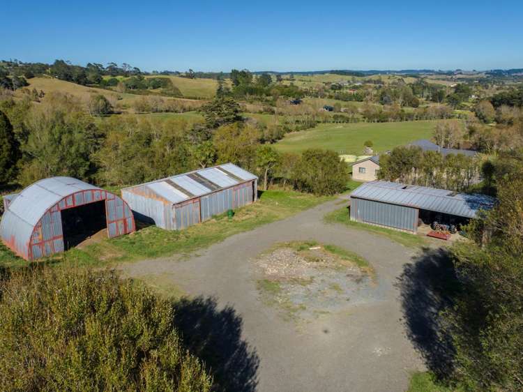 323 Kahikatea Flat Road Waitoki_24