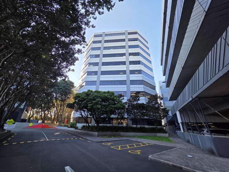 660-670 Great South Road_0
