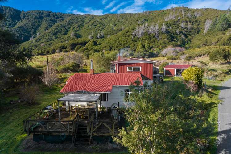 6694 Kenepuru Road Marlborough Sounds_40