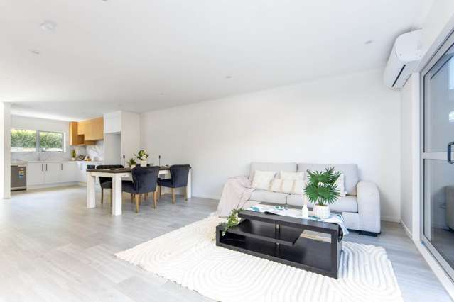 Central Modern Living - Brand New, URGENT SALE!