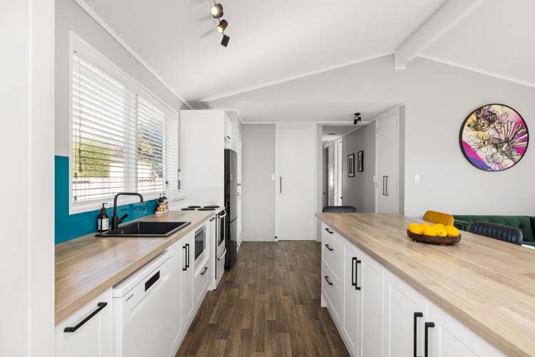 10 Awanui Place Welcome Bay_6