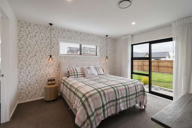 63 Atlantic Drive Fitzherbert_12