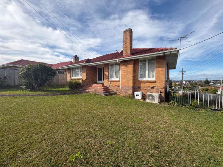 25 Lynwood Road New Lynn_11