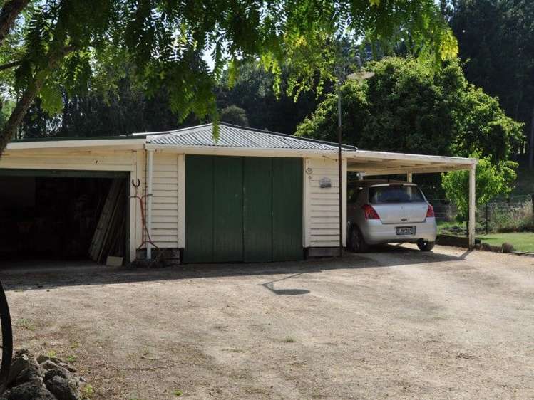 1230 Opaki Kaiparoro Road Mauriceville_16