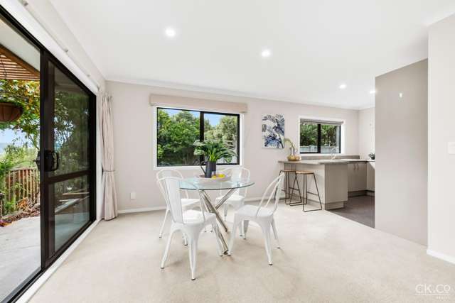 32A Dowling Grove Silverstream_2
