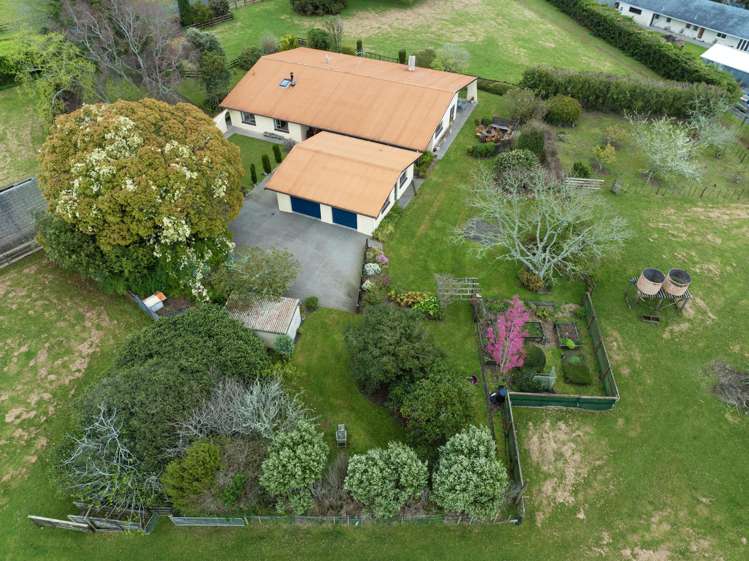 221 Razorback Road Bombay_26