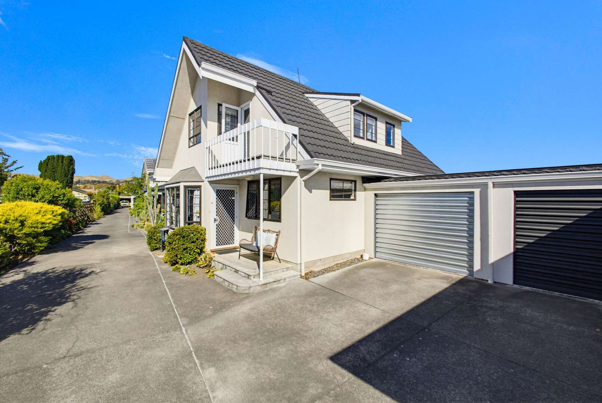 2/37 Middle Road Havelock North_0