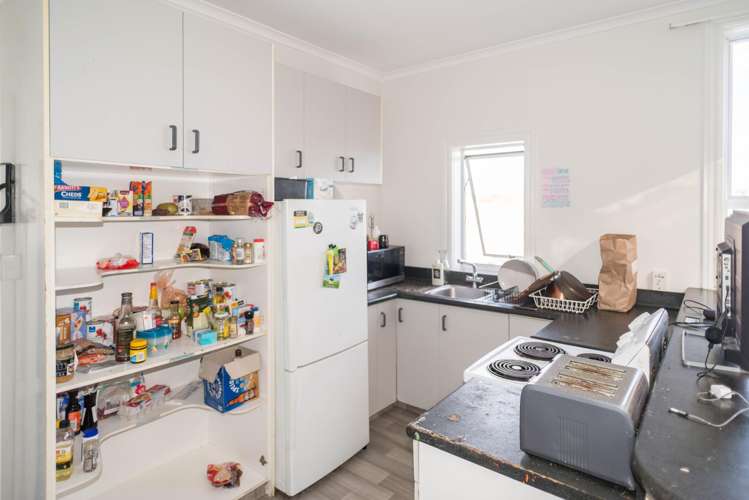 21 Hyde Street Dunedin North_4