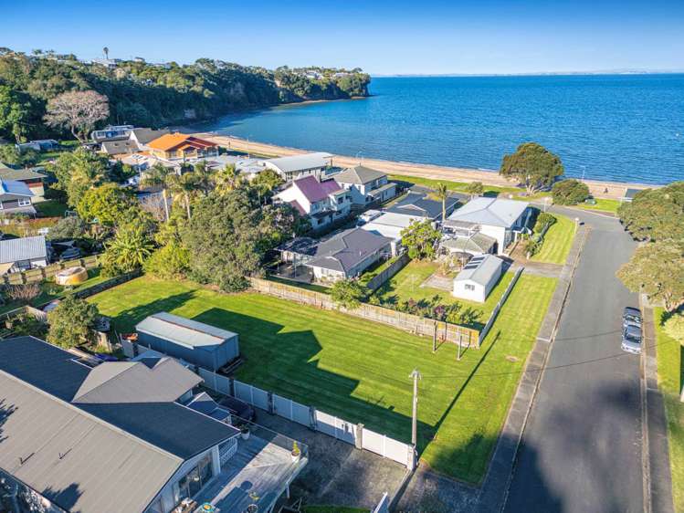 3 Herman Street Arkles Bay_17