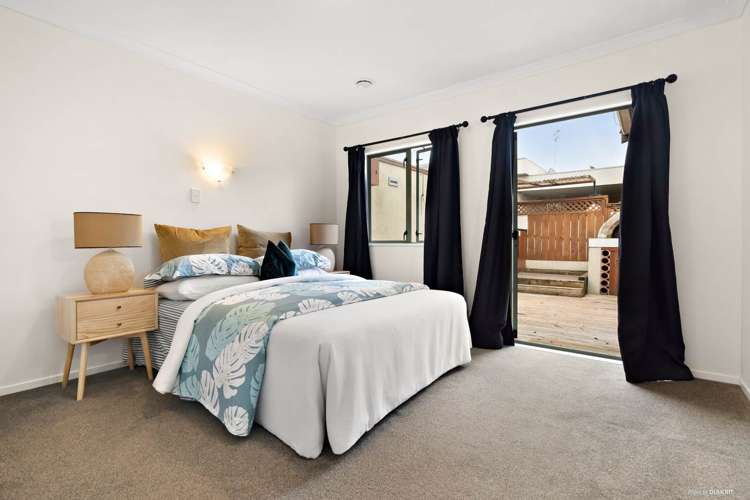 2/15 Pegler Drive Howick_18