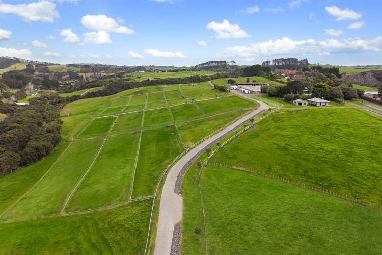 154 Muriwai Valley Road Waimauku_10