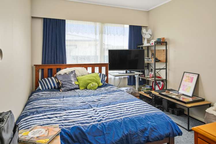 18 Derby Street Stoke_14