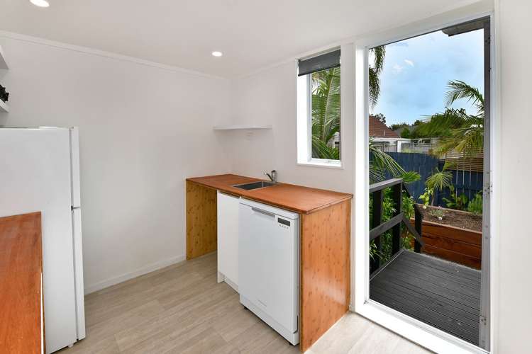 33b Springs Road Parakai_13