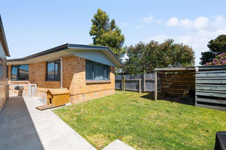 20 Larnach Street St Andrews_15