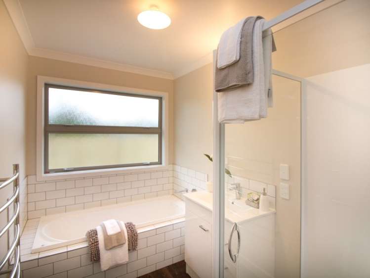 34 Wescombe Grove Feilding_14