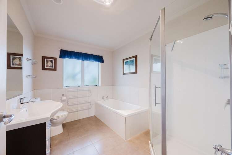 11 Belgrove Drive Waipukurau and Surrounds_12