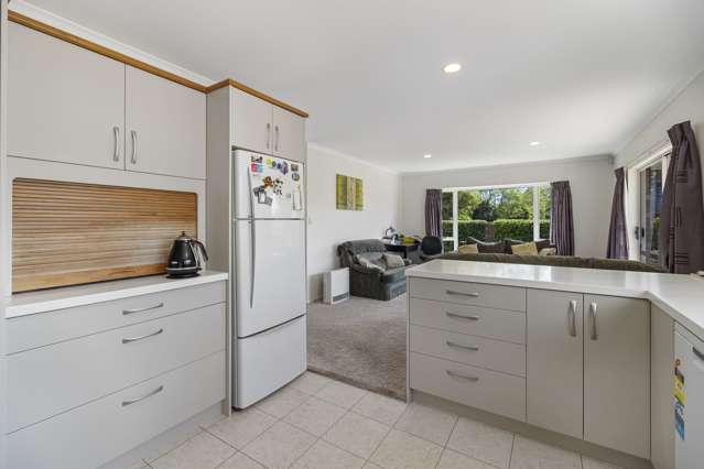 17d Kinross Drive Merrilands_4