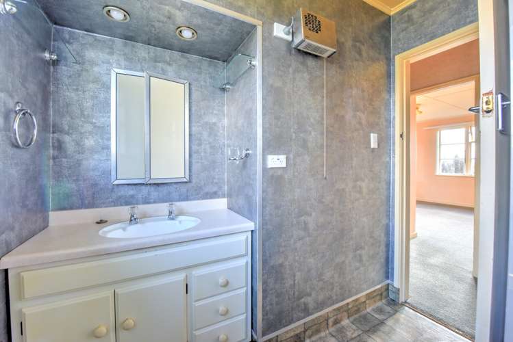 2 Cemetery Road Tapanui_19