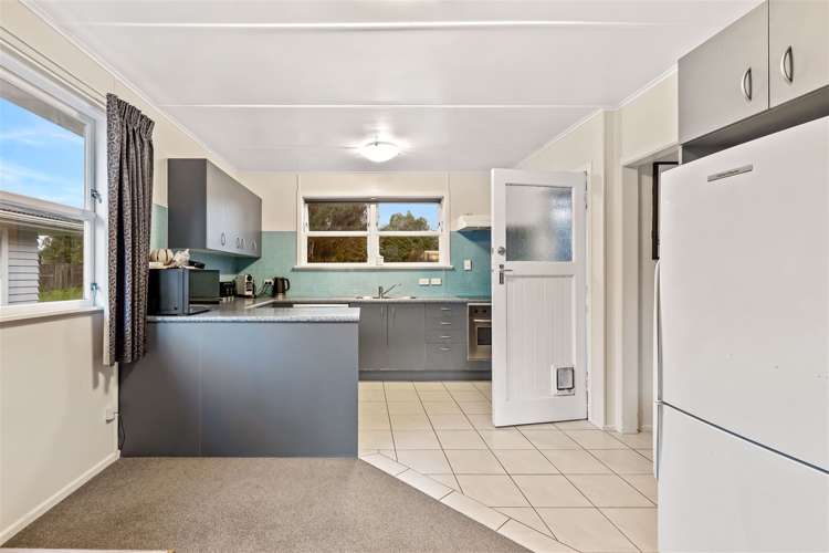 24 Laura Street Kelston_4