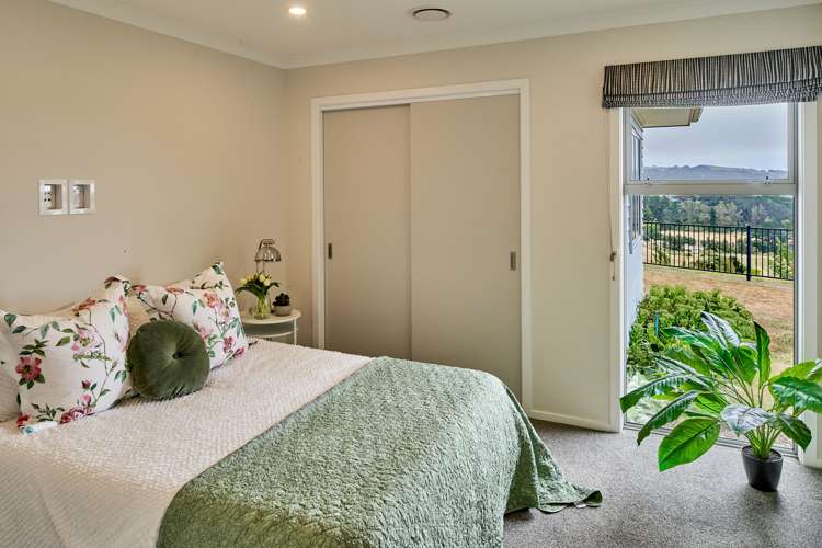 2 Hauroko Glen Aotea_12