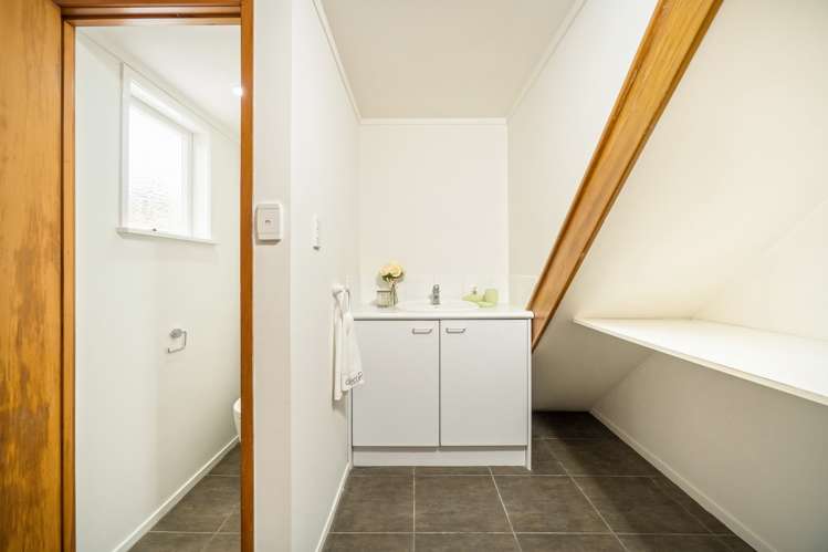 1 Lyons Avenue Murrays Bay_19