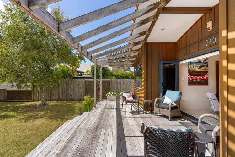 210 Linton Crescent Whangamata_3