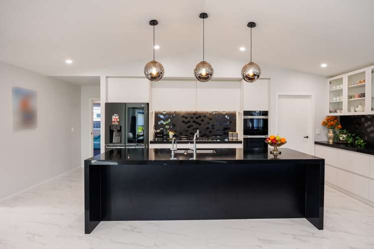 9 Ivy Lane Kelvin Grove_11