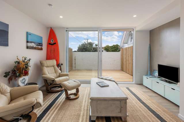 1/181 Onepu Road Lyall Bay_1