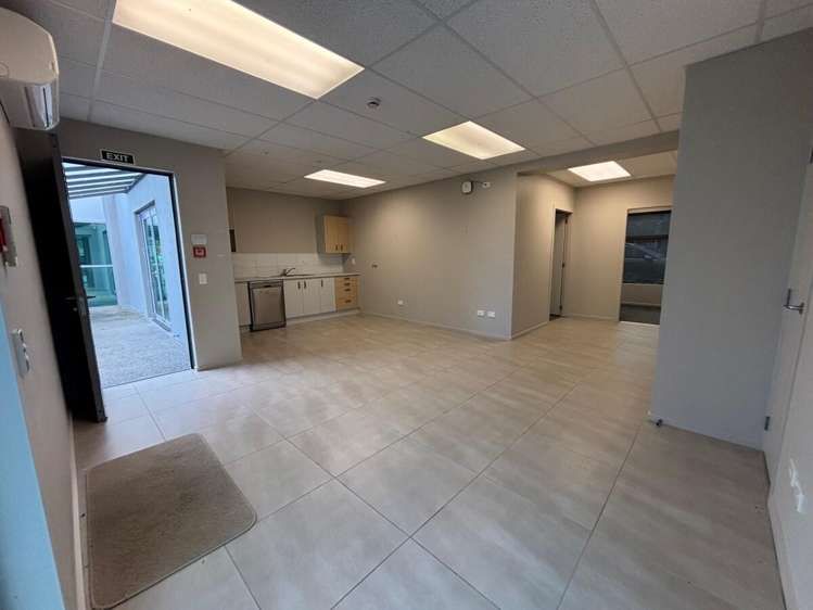 44a Ihakara Street Paraparaumu_1