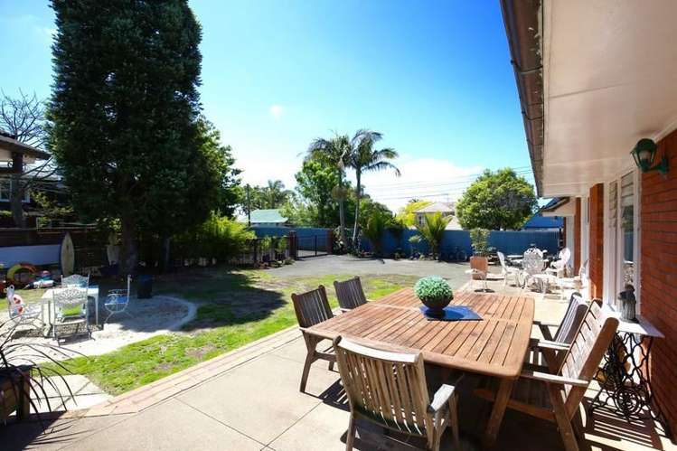 44 Kitenui Avenue Mount Albert_1