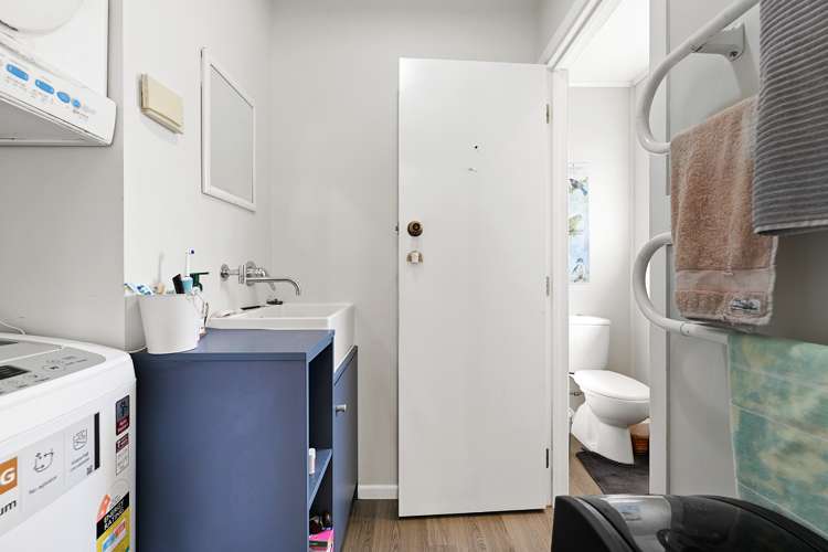 63 Masters Avenue Hillcrest_17