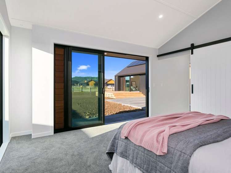 37 Alan Livingston Drive Cambridge_13