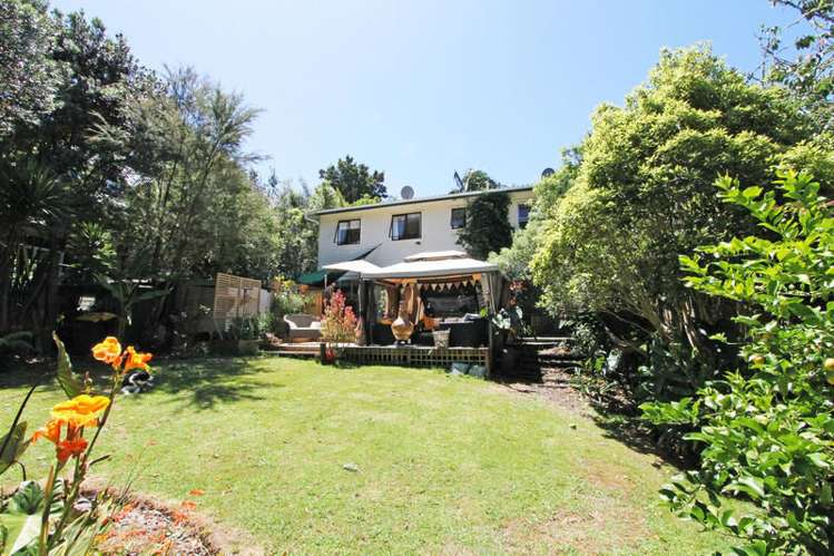 3 Dorothy Road Laingholm_12