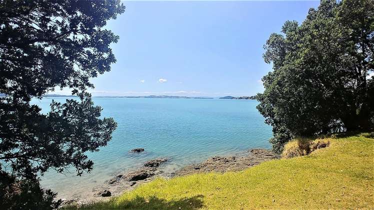 6 Herbert Pollard Drive Maraetai_9