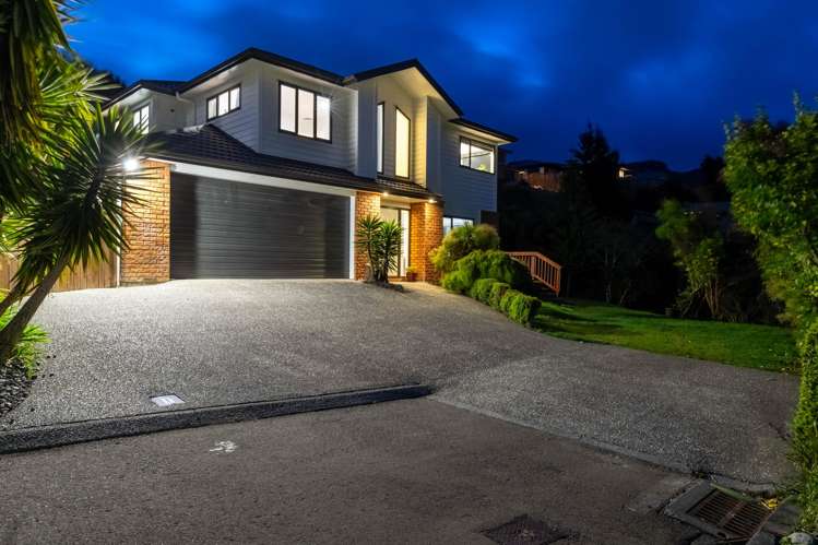 5 McEwen Crescent Riverstone Terraces_17