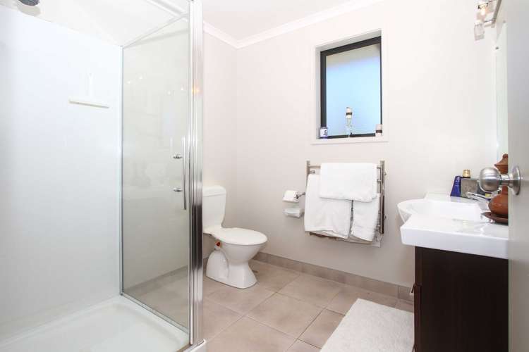 284 West Coast Road Makarau_13