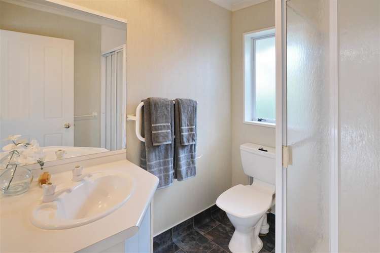 33 Peer Street Upper Riccarton_11